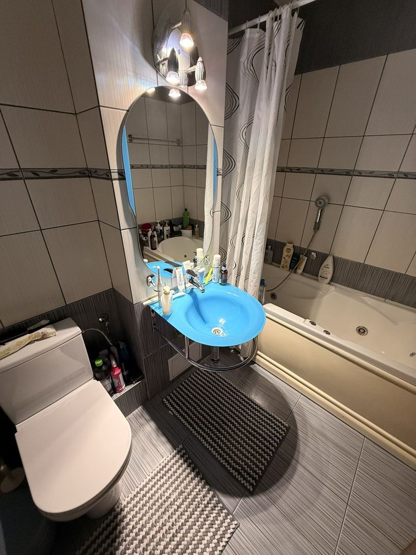 Apartament 4 camere, Strada Domnească