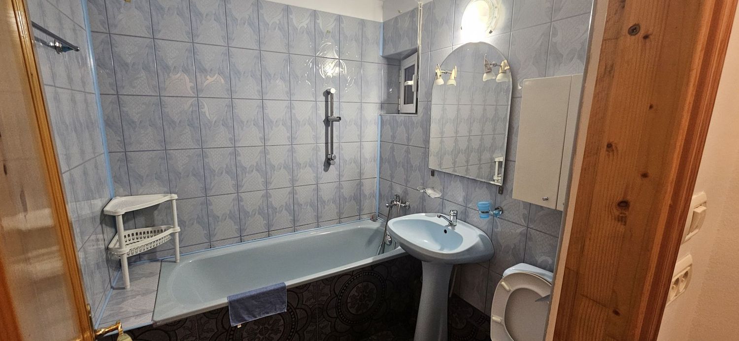 Crangasi apartament 3 camere de inchiriat mobilat si utilat