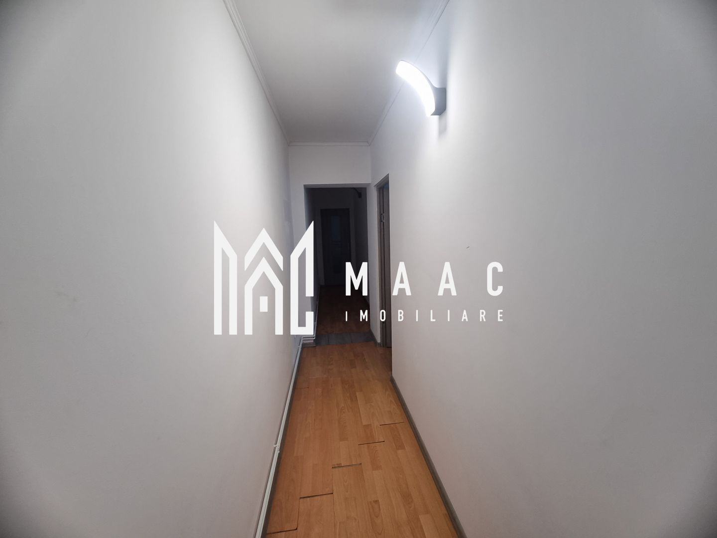 anBn-11861 Casa 5 Camere | Curte | Pivniță | Turnișor