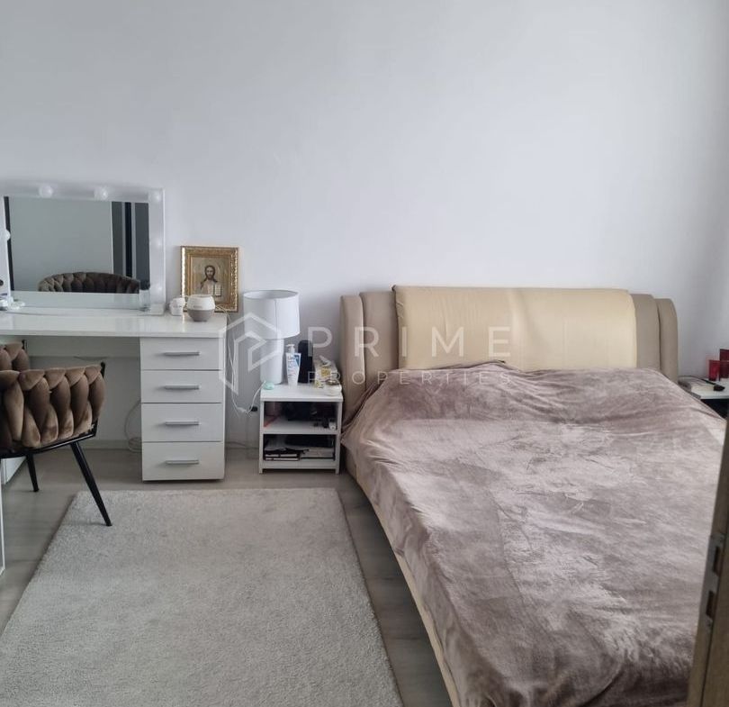 Apartament spațios cu 3 camere | Cartier Unirii
