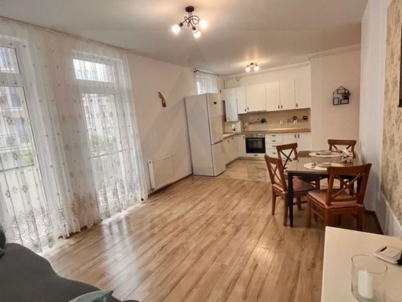 Apartament 3 camere 60 mp utili balcon 7 mp parcare City Residence
