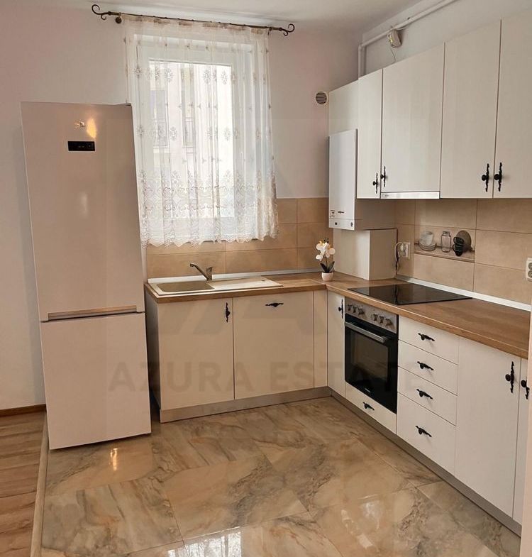Apartament 3 camere 60 mp utili balcon 7 mp parcare City Residence