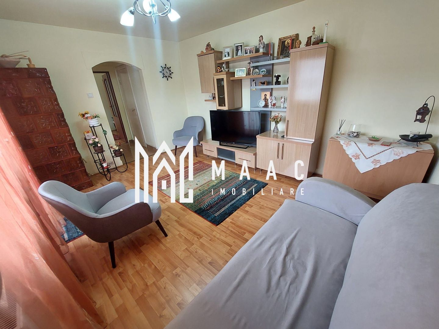 Apartament 3 camere semidecomandat | Orșova Central | 64 mp, etaj 3