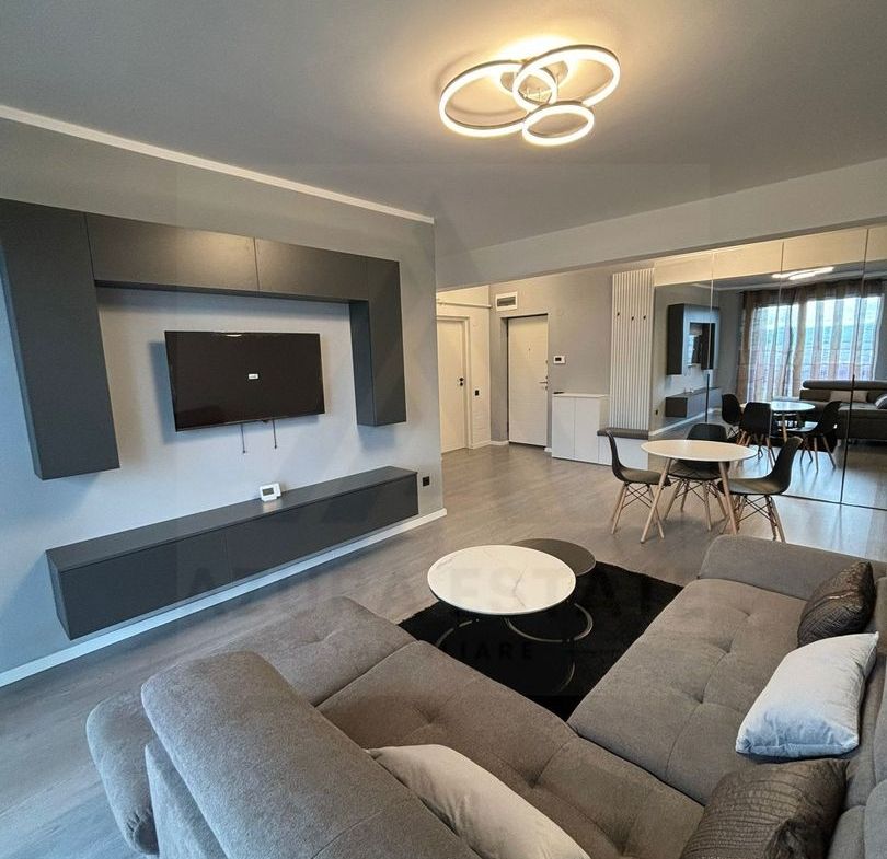 Apartament modern cu 2 camere  etaj 4/8 cu lift in Doamna Stanca