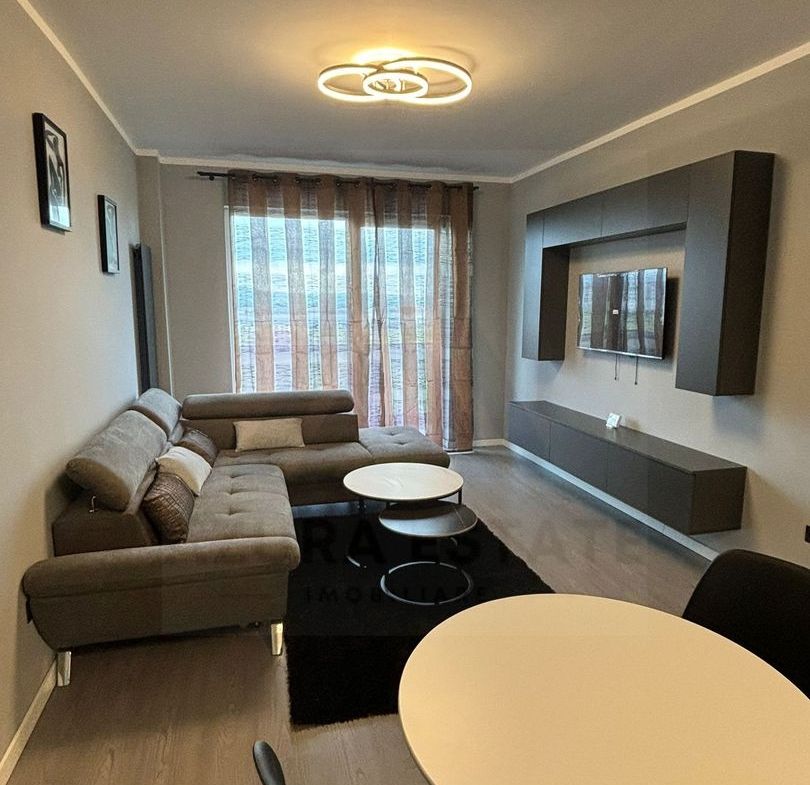 Apartament modern cu 2 camere  etaj 4/8 cu lift in Doamna Stanca