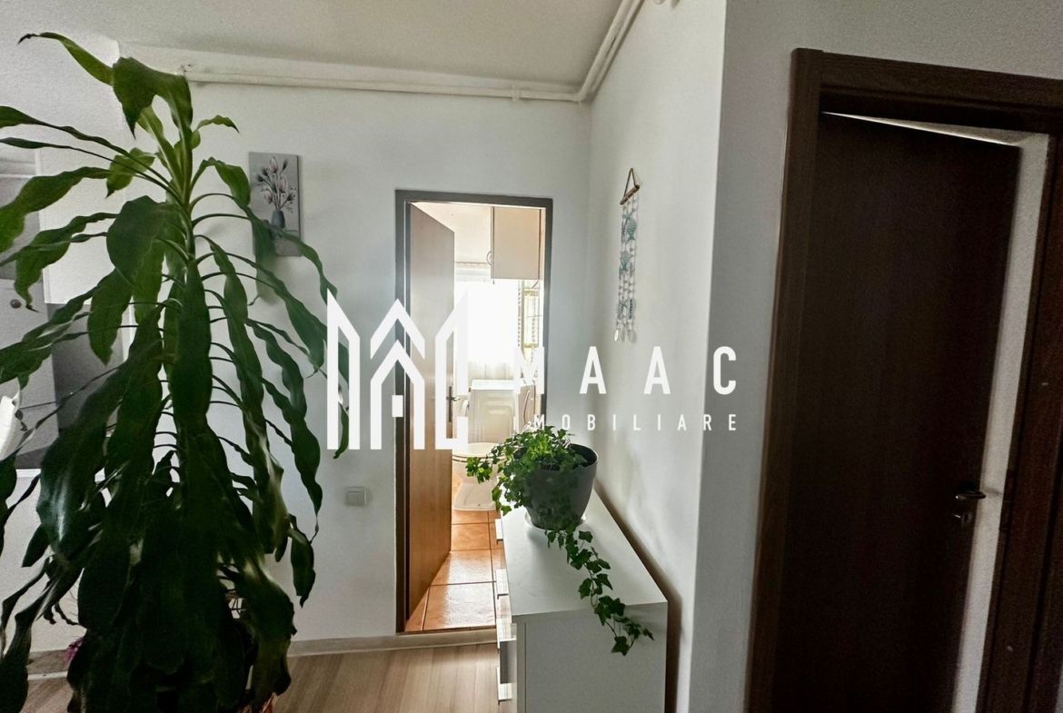 Apartament 3 camere de vânzare | Vasile Aaron, Sibiu | 61 mp, INTABULATĂ