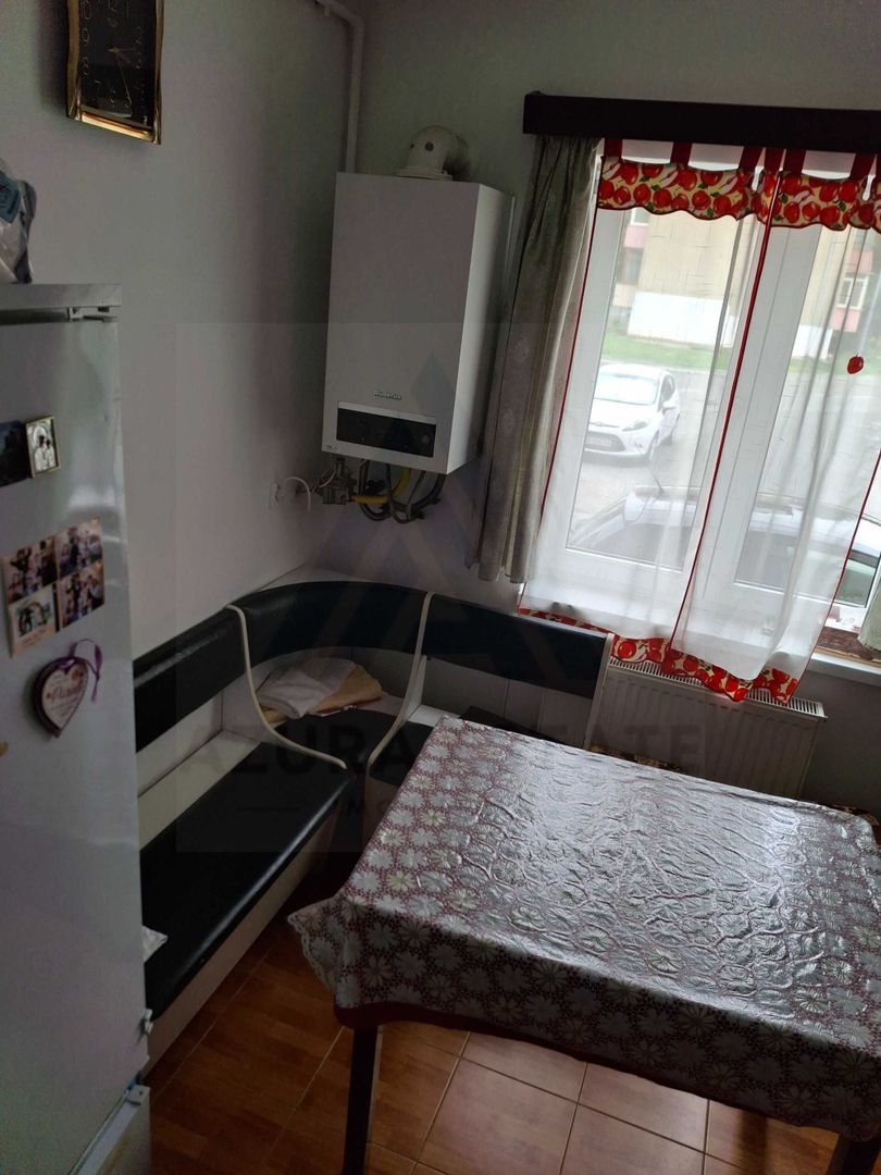 Apartament 3 camere 2 băi debara și parcare subterană în zona Terezian