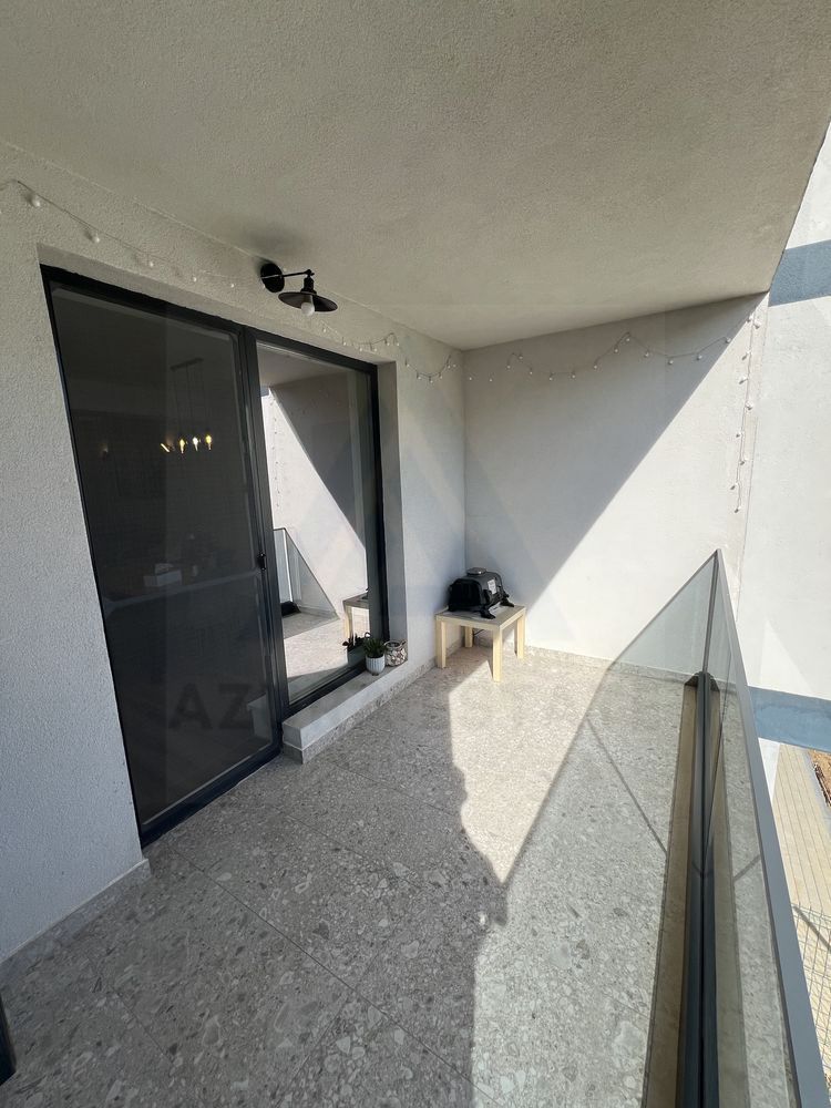 Apartament modern 3 camere etajul 1 si 2 locuri de parcare in Selimbar