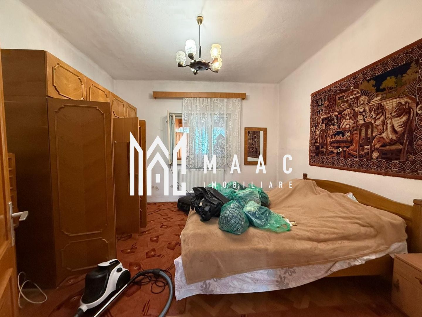 anBn-1232 Casă 3 Camere | Curte 400 MP | Zonă Centrală