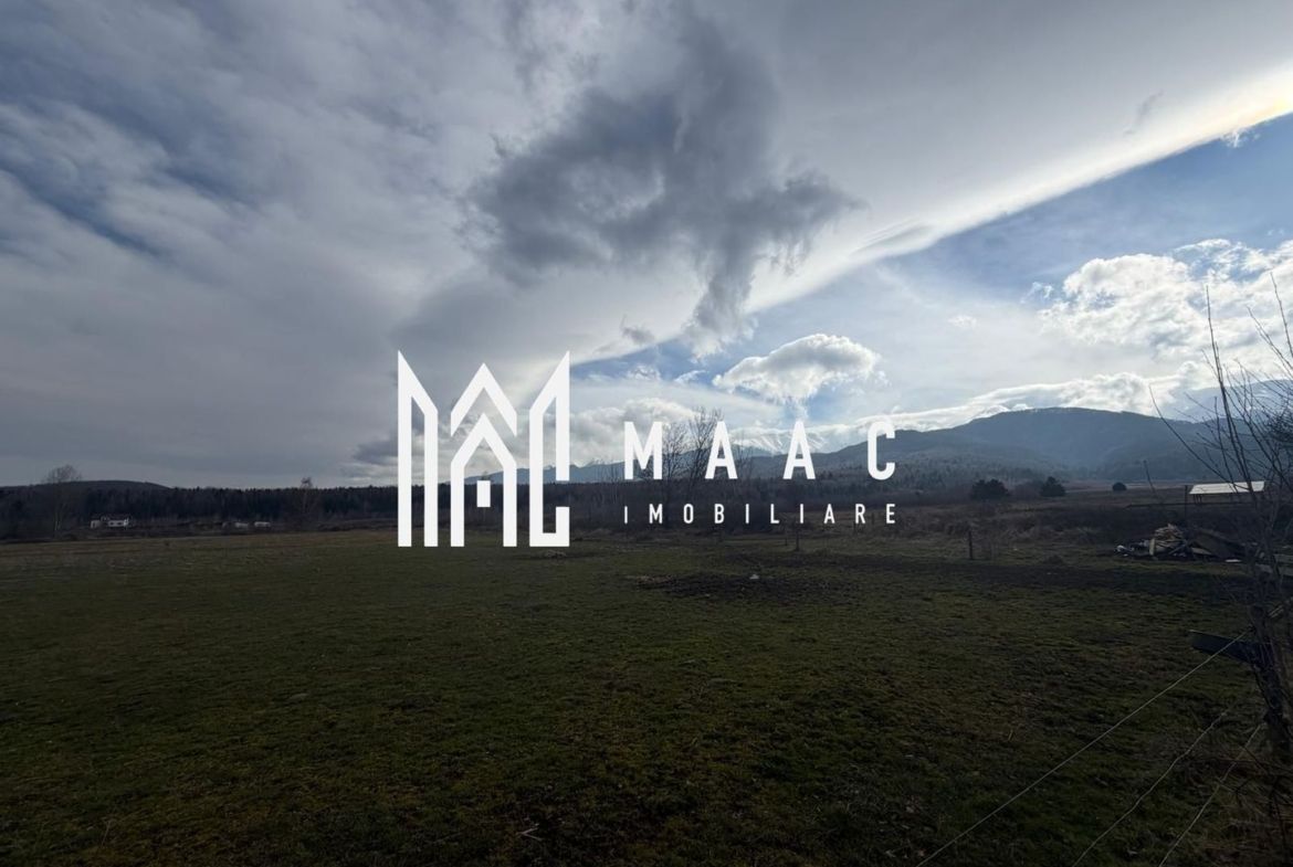 Teren intravilan 900 mp | Periferie, Avrig | la stradă, priveliște Făgăraș