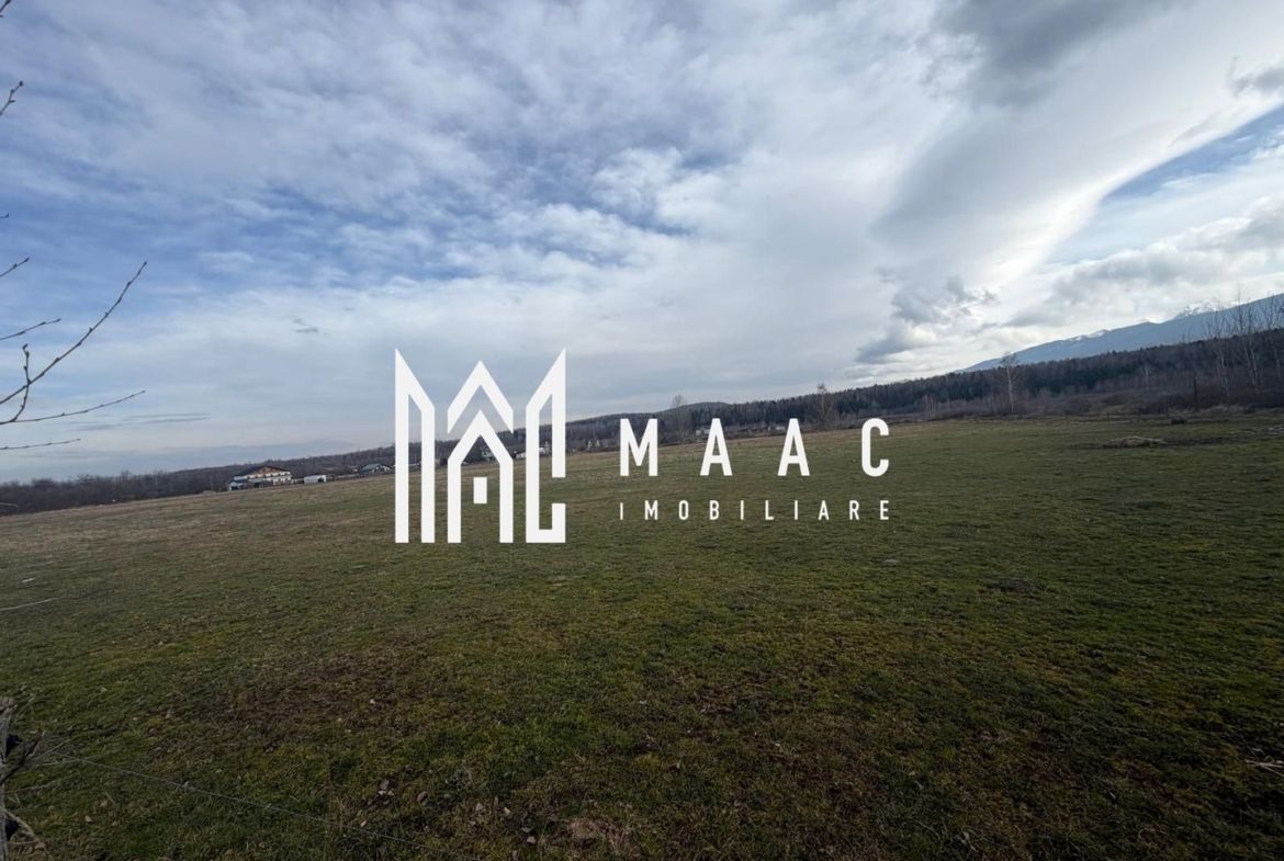 Teren intravilan 900 mp | Periferie, Avrig | la stradă, priveliște Făgăraș