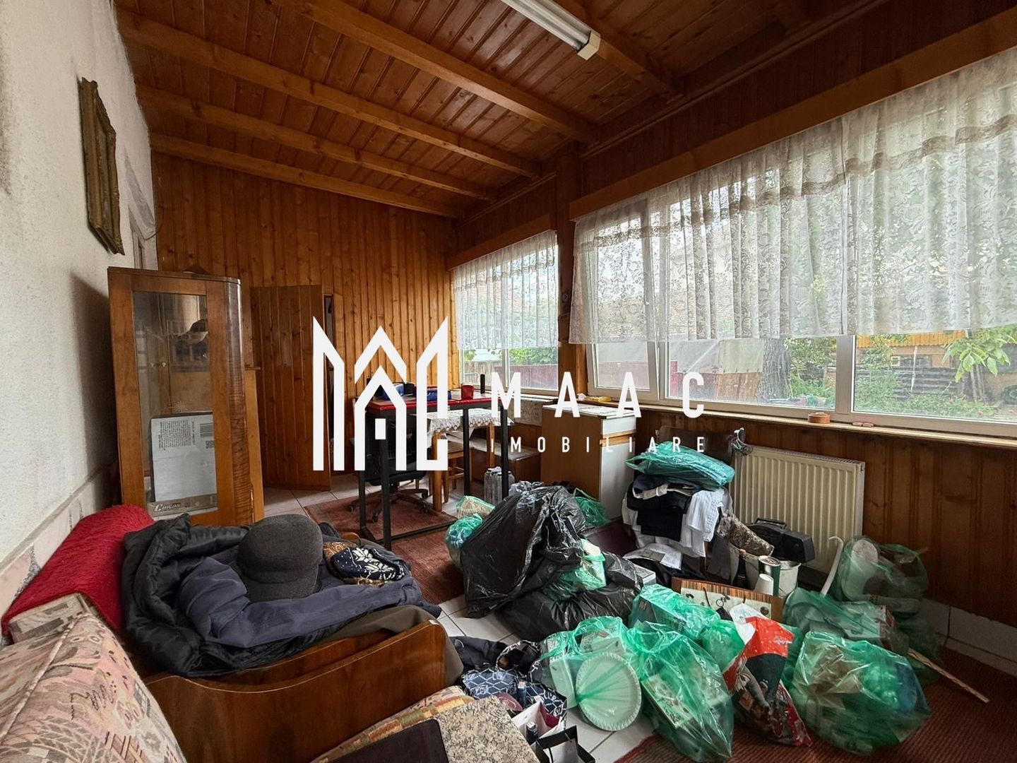 anBn-1234 Casă 3 Camere | Curte 400 MP | Zonă Centrală