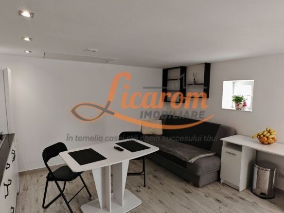 Casa 3 camere individuala SanpetrU,mobilata si utilata,128900 euro.
