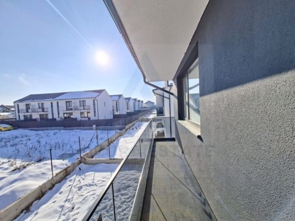 Casa moderna 3 camere P+1 curte privata libera 170 mp in Arhitectilor