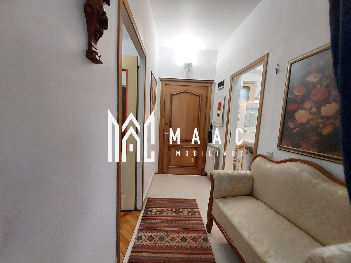 Apartament de vanzare Sibiu 3 camere | Ultracentral | 76 mp, pivniță