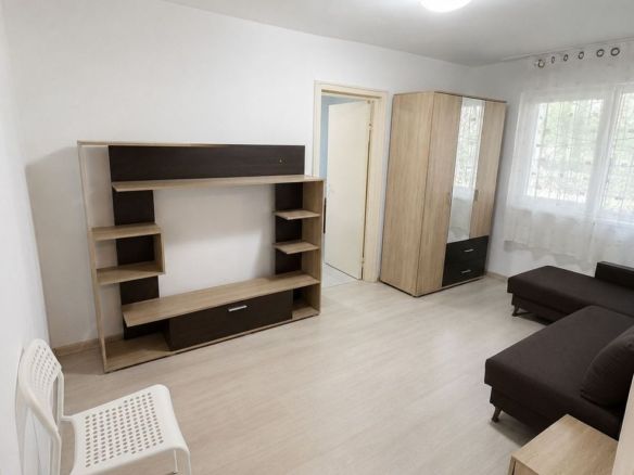 Apartament 2 camere, parter înalt, mobilat și utilat complet