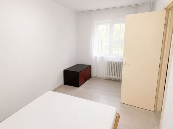 Apartament 2 camere, parter înalt, mobilat și utilat complet