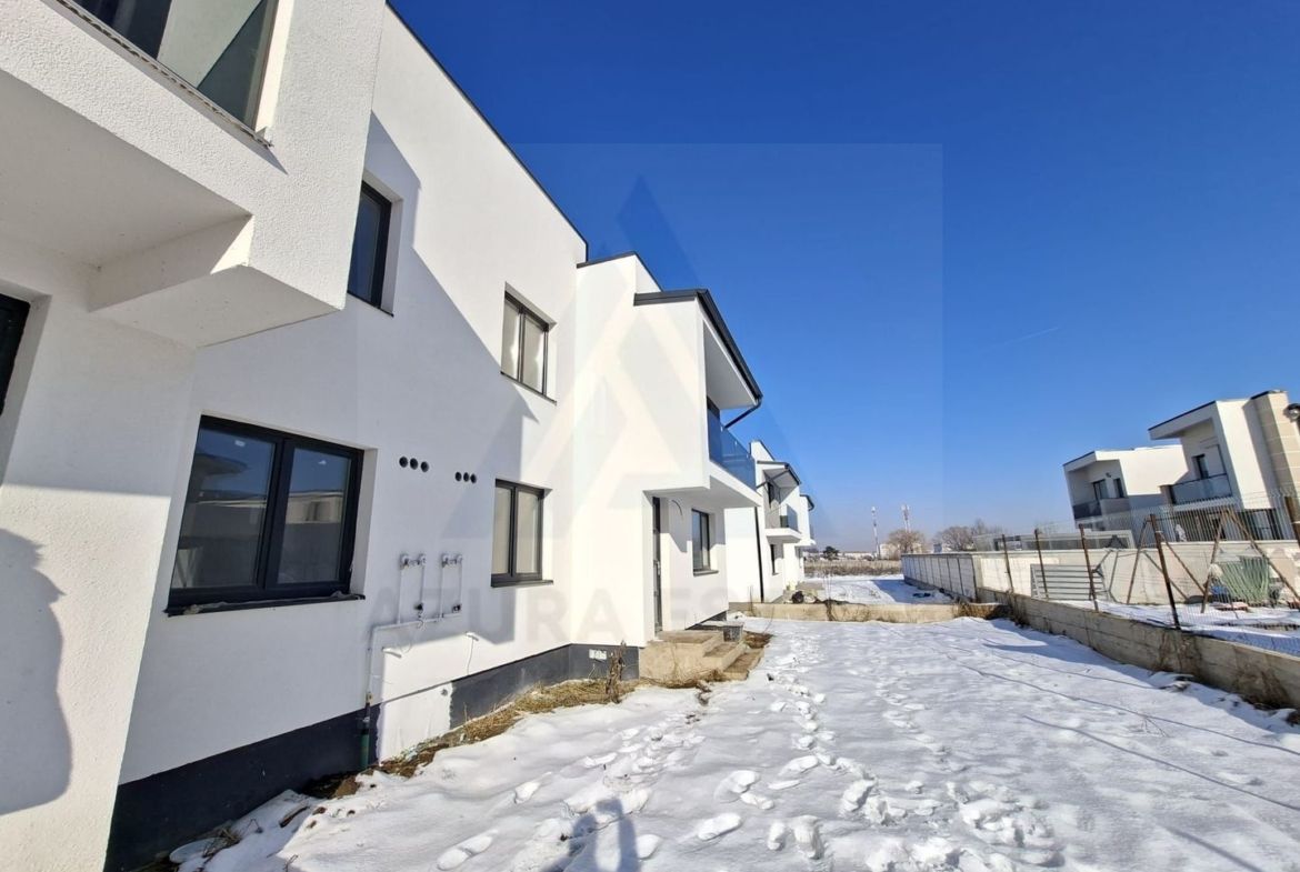 Casa moderna 3 camere P+1 curte privata libera 170 mp in Arhitectilor