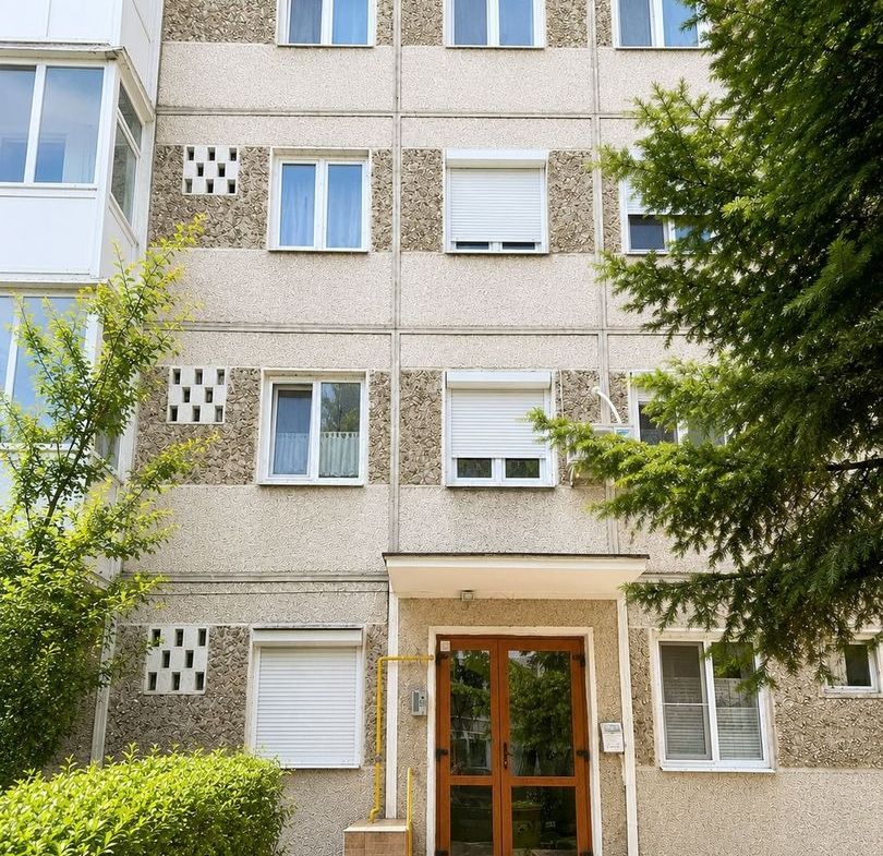Apartament 2 camere, parter înalt, mobilat și utilat complet