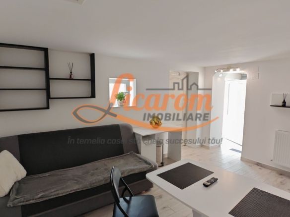 Casa 3 camere individuala SanpetrU,mobilata si utilata,128900 euro.
