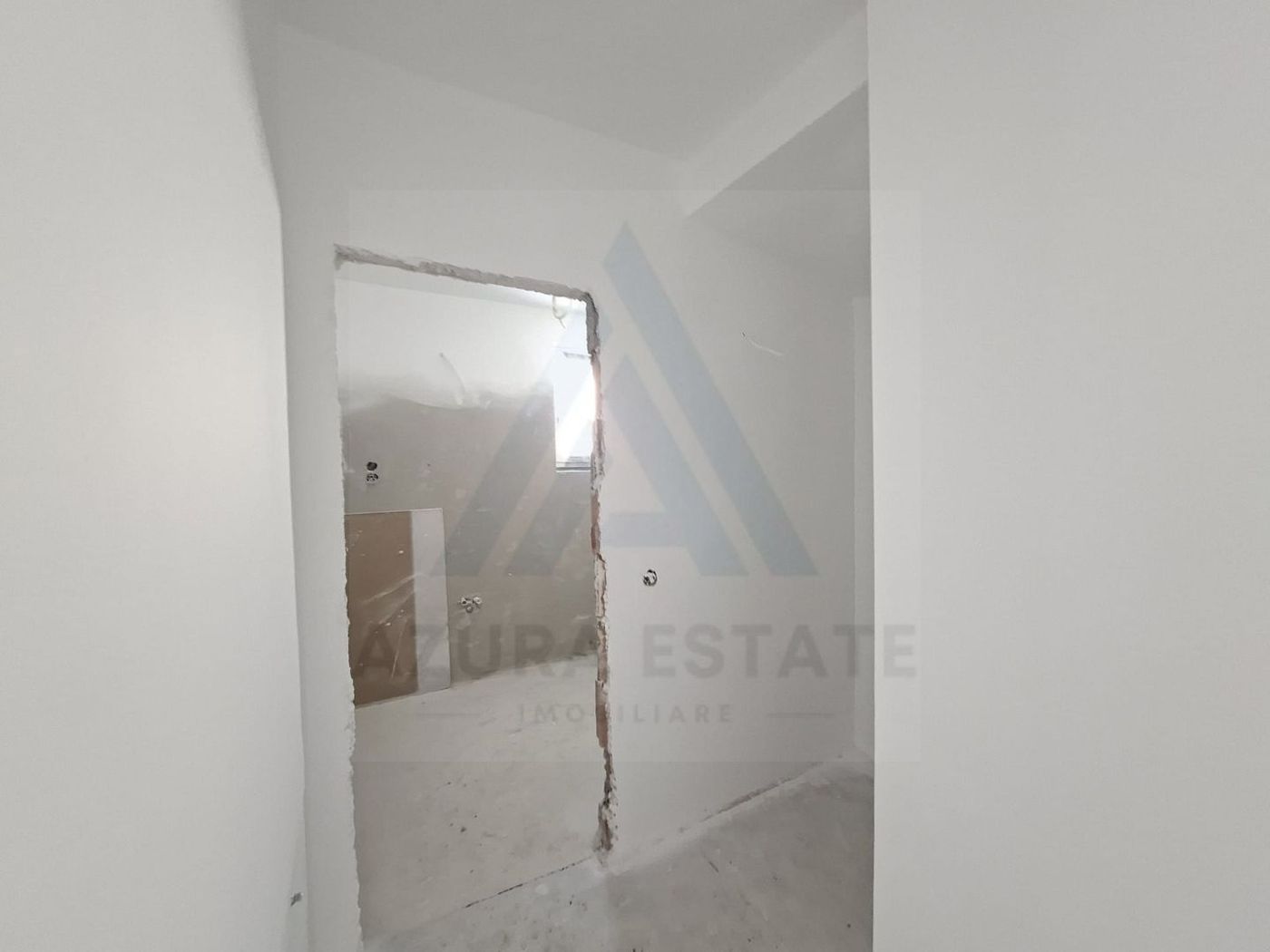 Casa moderna 3 camere P+1 curte privata libera 170 mp in Arhitectilor