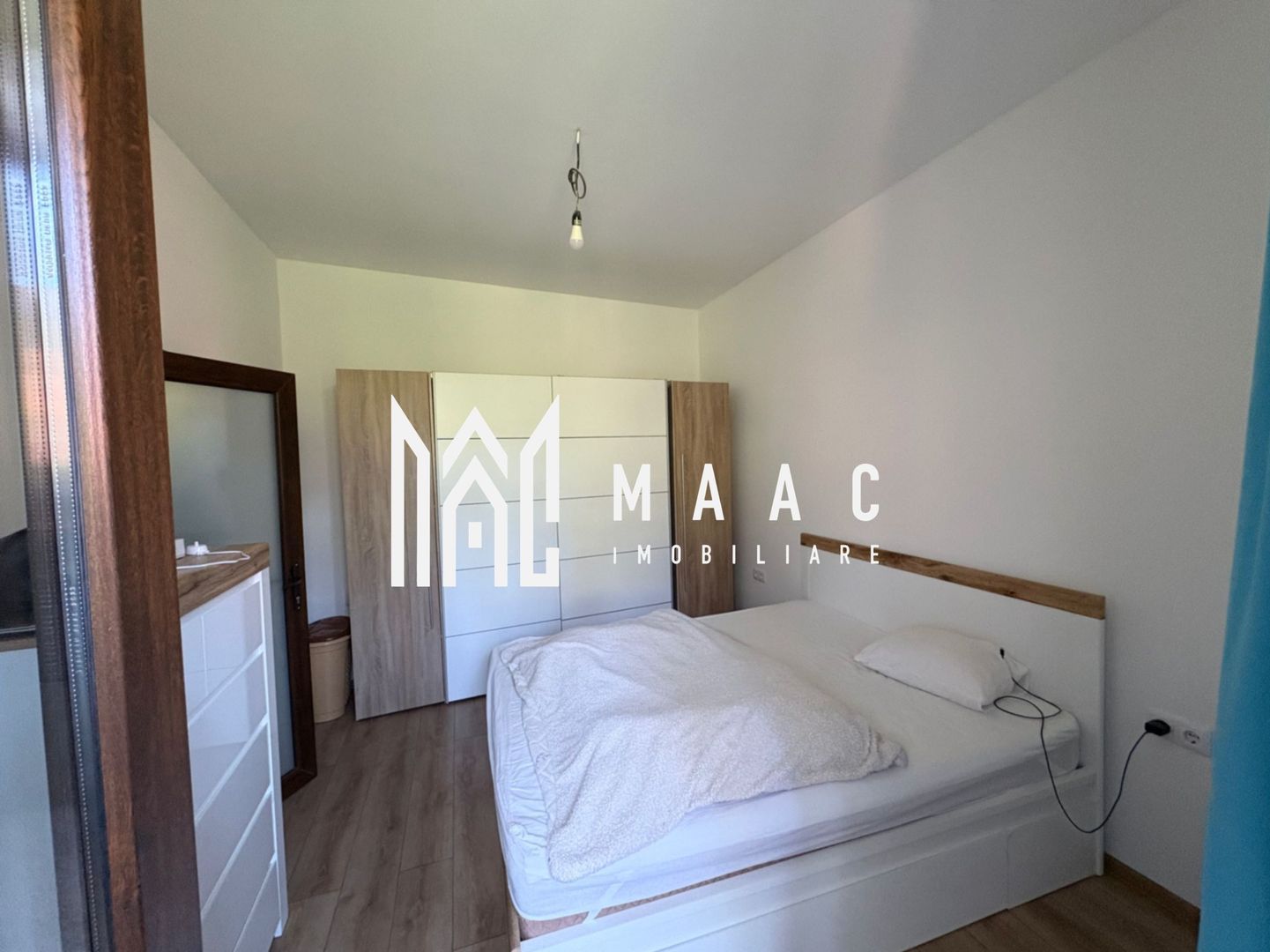 Apartament de vânzare Sibiu | 3 camere | Ultracentral, garaj, 2 pivnițe