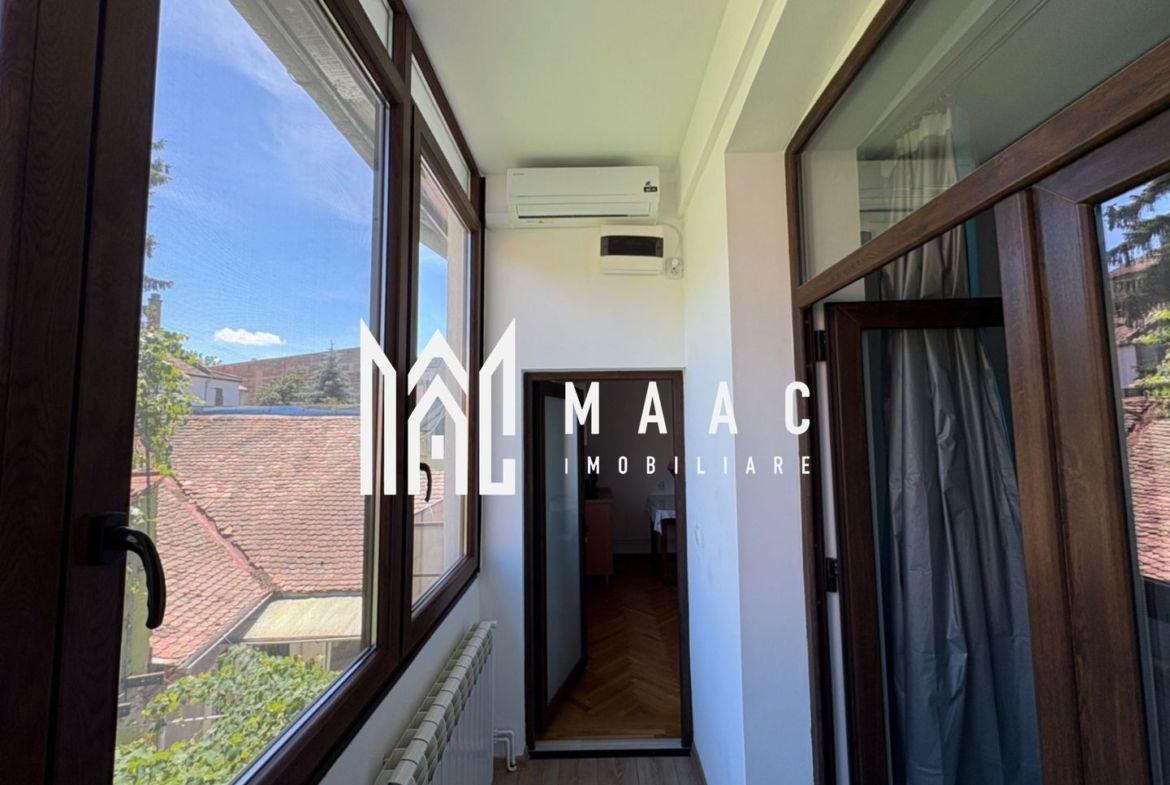 Apartament de vânzare Sibiu | 3 camere | Ultracentral, garaj, 2 pivnițe