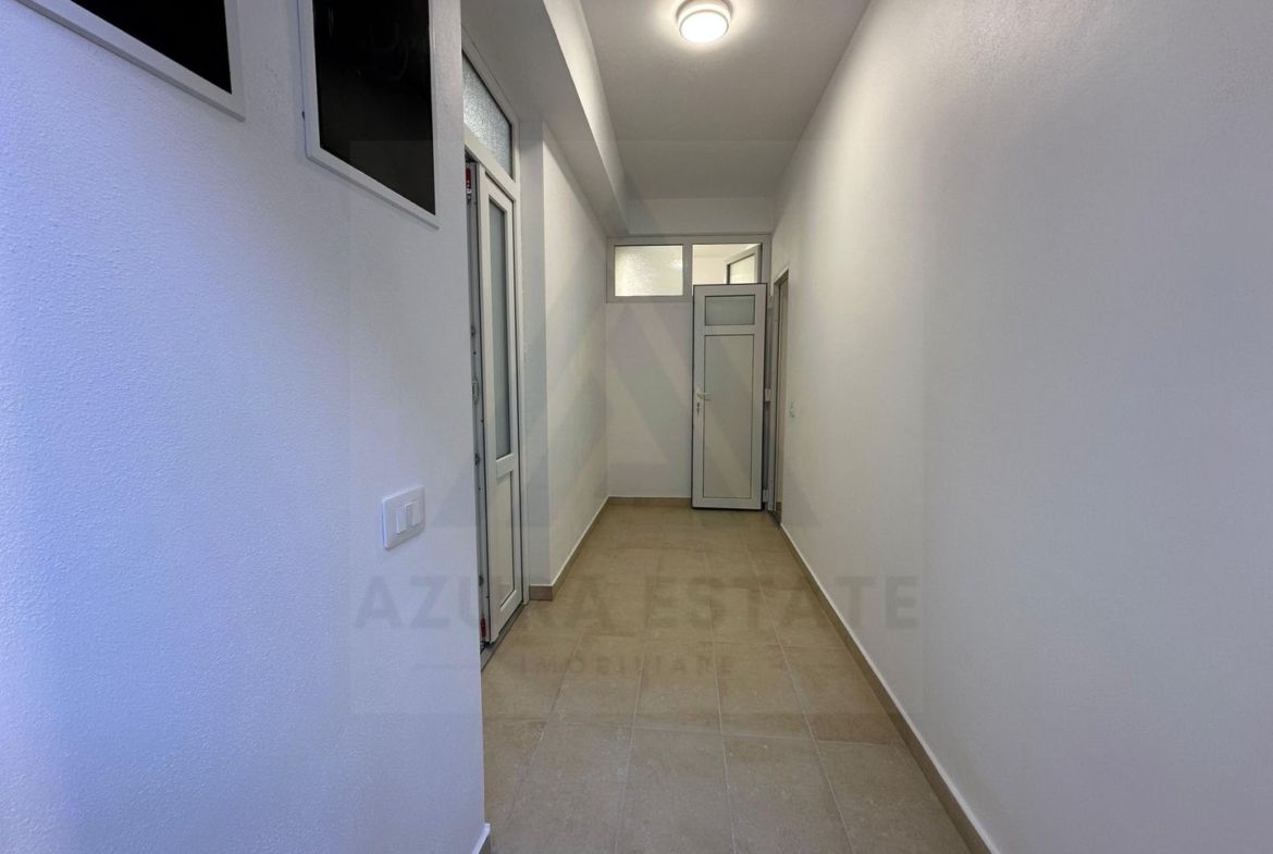Spatiu comercial 86,8 mp utili vitrina stradala zona Ultracentrala