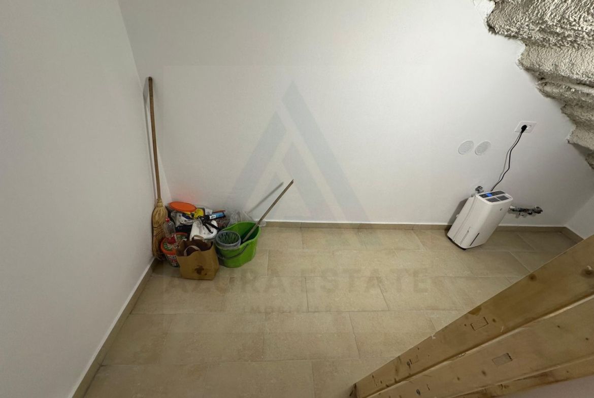 Spatiu comercial 86,8 mp utili vitrina stradala zona Ultracentrala