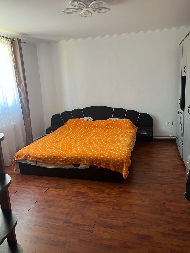 anBn-12920 CASA DE INCHIRIAT