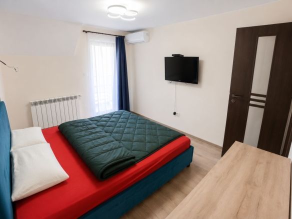 De închiriat | 1/2 Duplex modern în Dumbrăvița | Complet mobilat