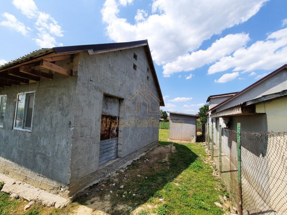 Nazarcea | Casa cu teren de 1000 mp si toate utilitatile la poarta