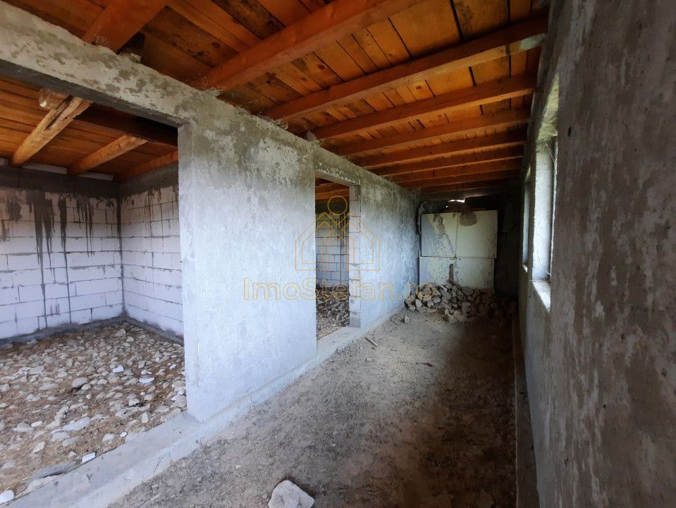 Nazarcea | Casa cu teren de 1000 mp si toate utilitatile la poarta