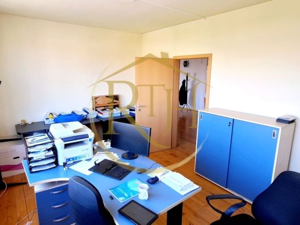 Oferim spre inchiriere spatii pentru birouri, zona Soarelui