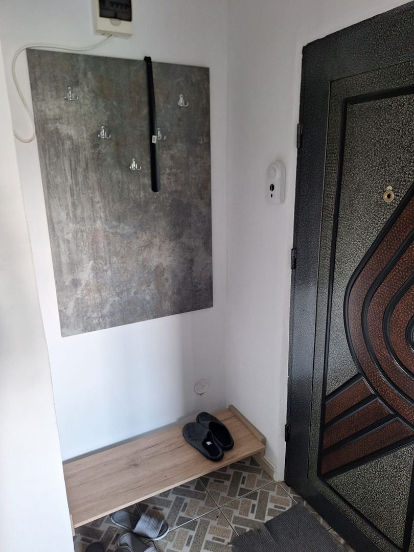 Regim hotelier, 2 camere, Micro 17, 200 lei/noapte