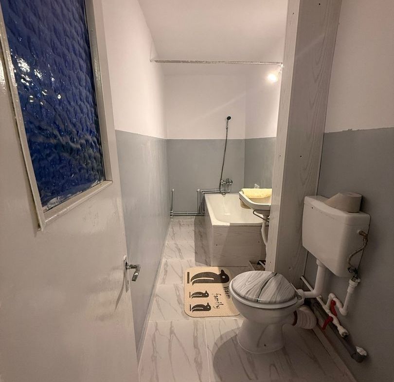 De vanzare apartament cu 2 camere, etaj 4/4, recent renovat, 33.000 euro
