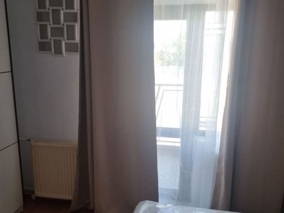 De inchiriat apartament cu 3 camere, zona Garii, etaj 3, 490 euro negociabi