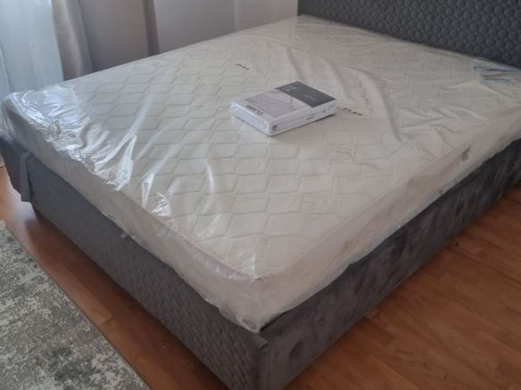 De inchiriat apartament cu 3 camere, zona Garii, etaj 3, 490 euro negociabi