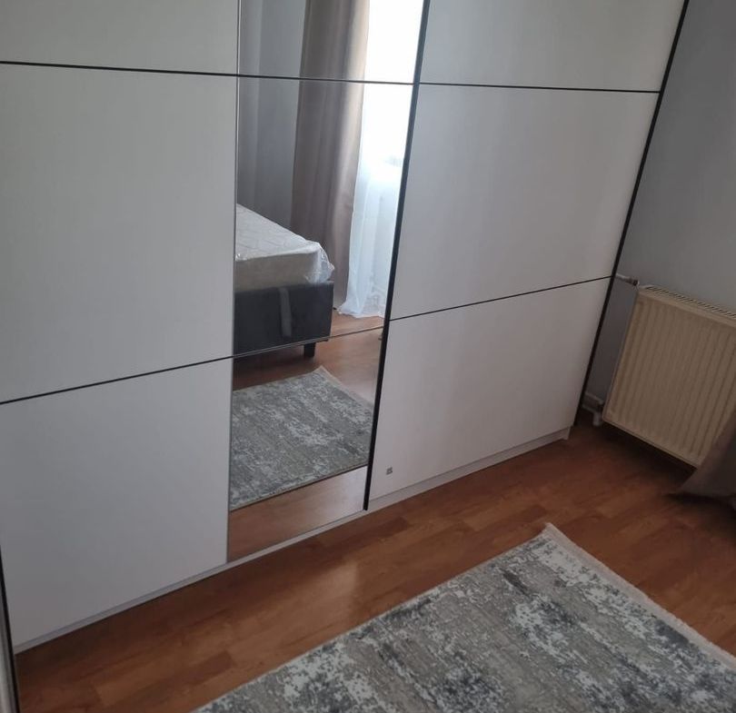 De inchiriat apartament cu 3 camere, zona Garii, etaj 3, 490 euro negociabi