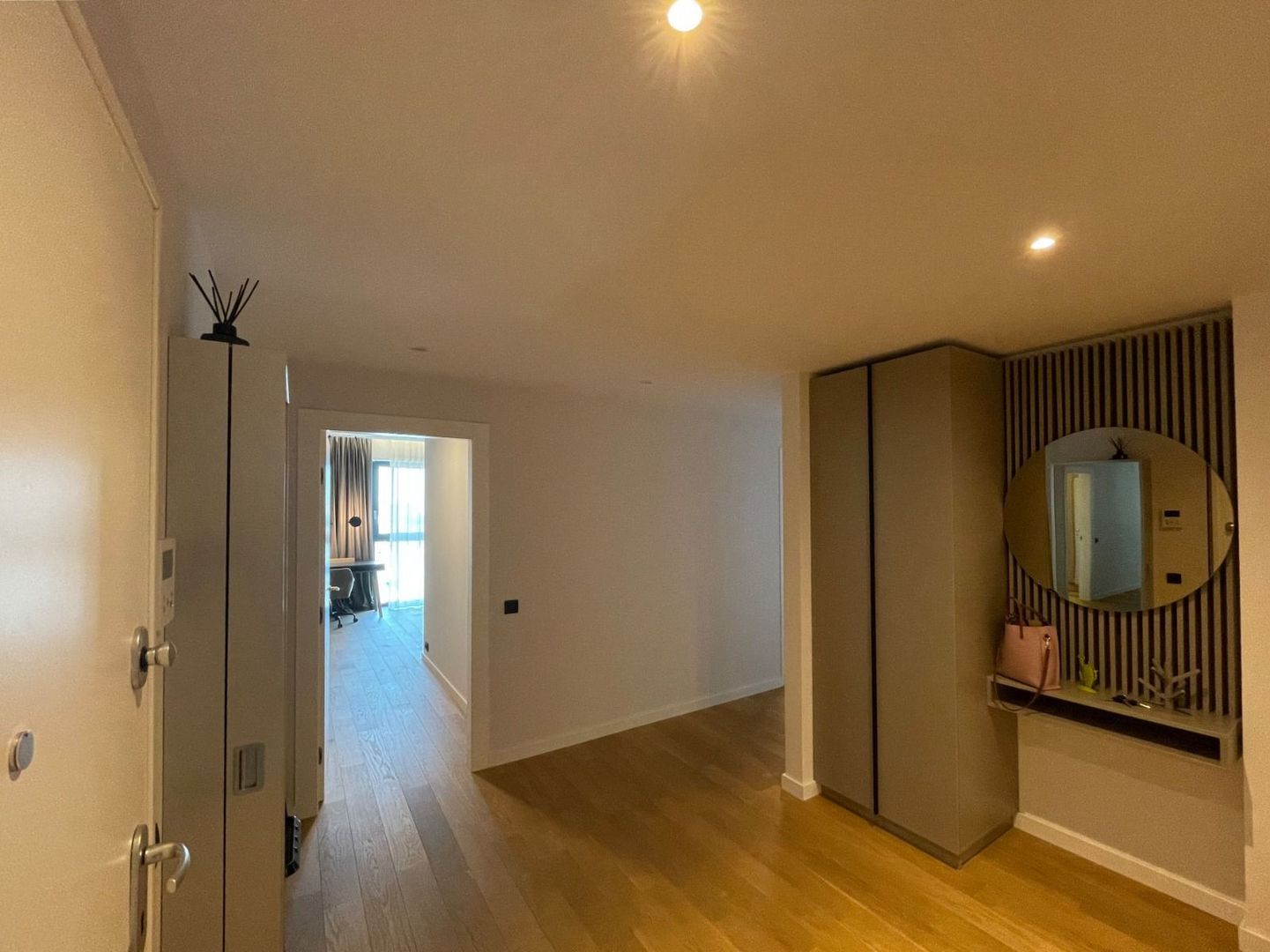 anBn-13242 One Herastrau Towers | Zona de dressing | Apartament exclusivist | Lux