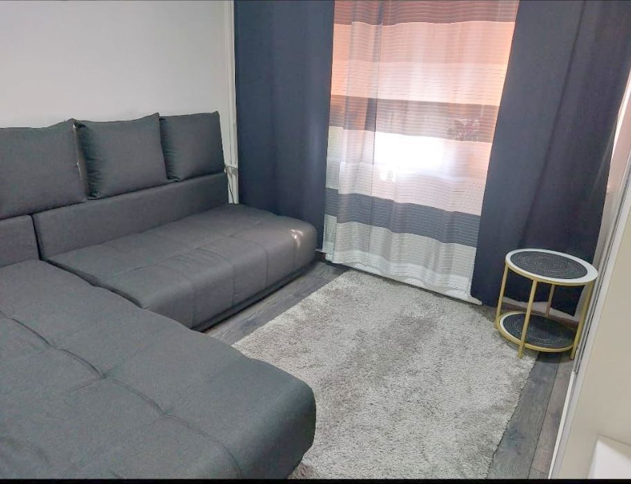 De vanzare garsoniera micro 40, la C-uri, parter, 33.500 euro negociabil