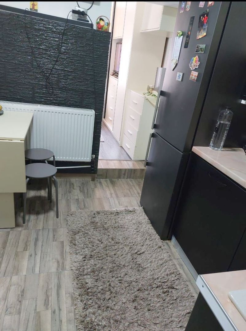 De vanzare garsoniera micro 40, la C-uri, parter, 33.500 euro negociabil
