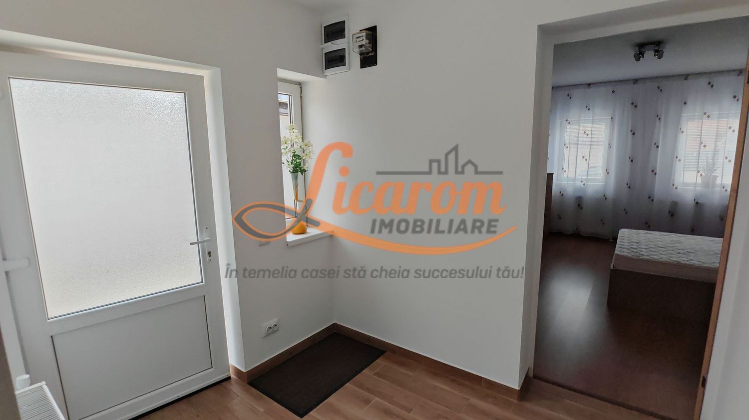 Casa 3 camere individuala SanpetrU,mobilata si utilata,128900 euro.