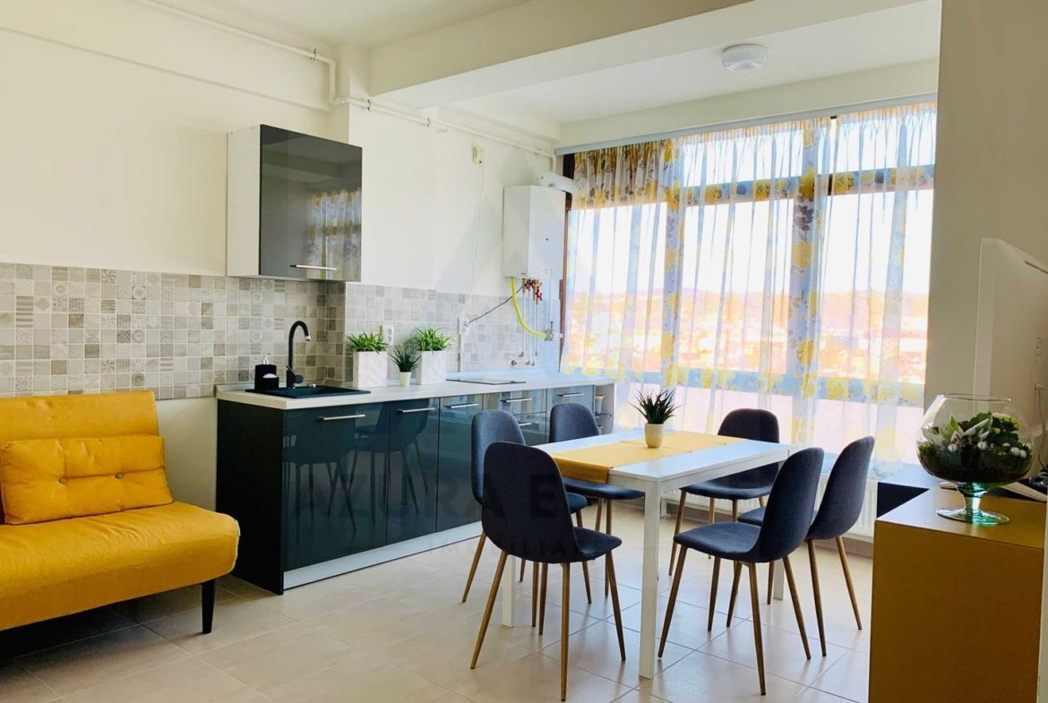 Apartament modern complet utilat 3 camere 70 mp utili Central
