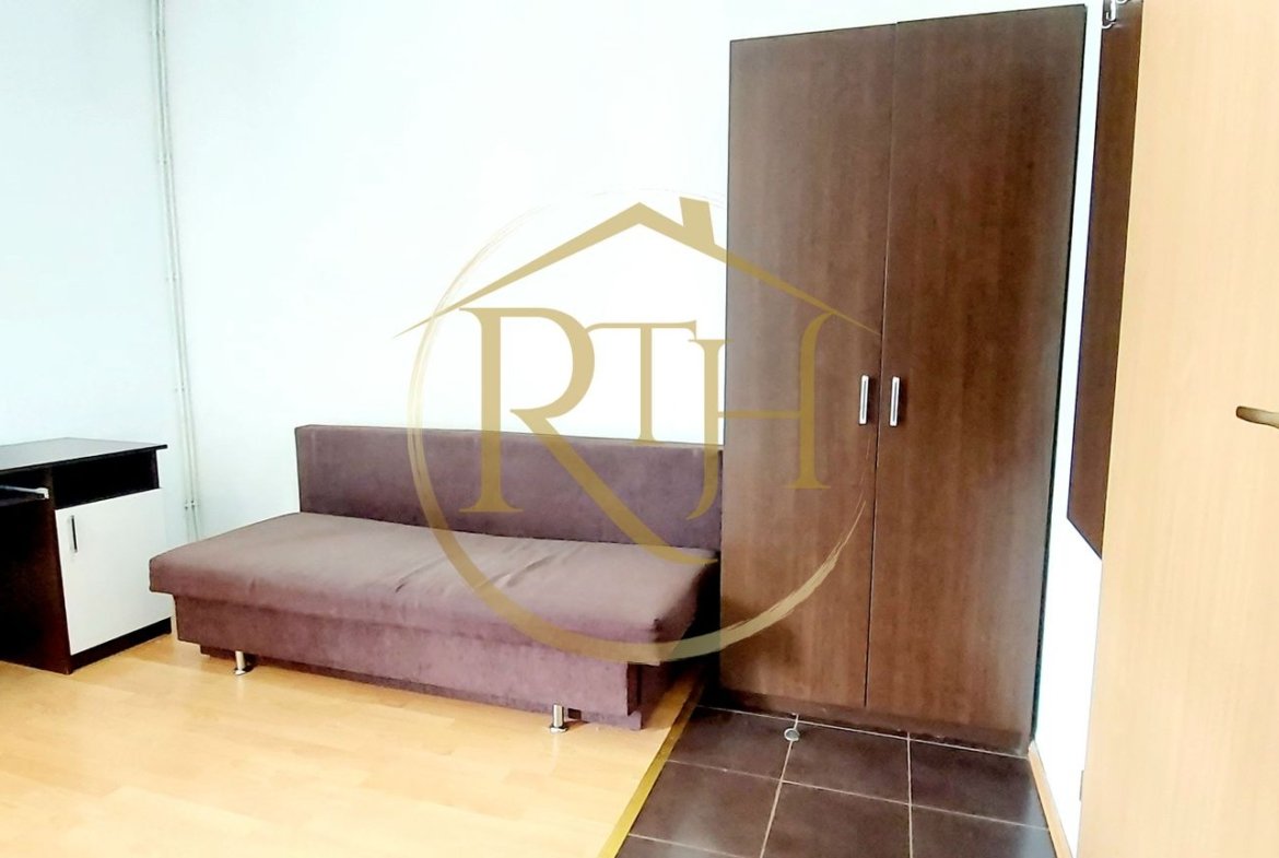 Oferim spre inchiriere garsoniera, situata in zona Soarelui, Parcare si balcon