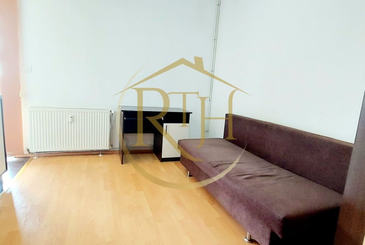 Oferim spre inchiriere garsoniera, situata in zona Soarelui, Parcare si balcon