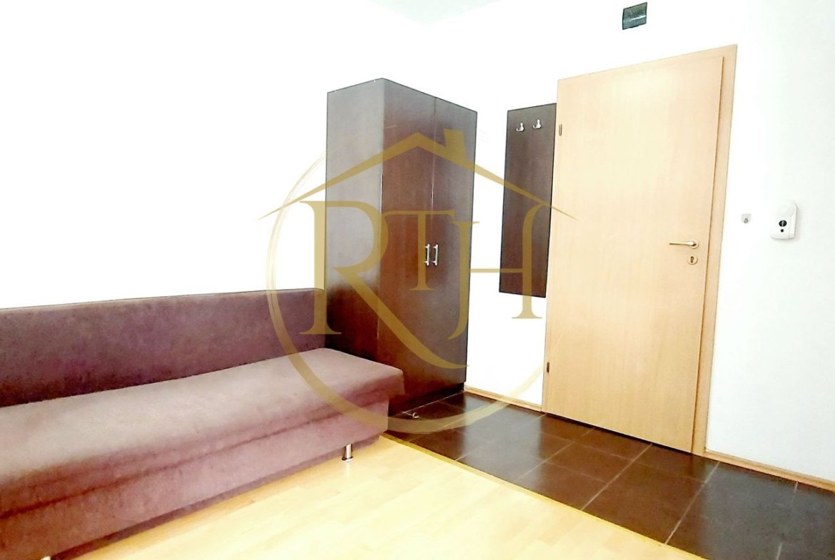 Oferim spre inchiriere garsoniera, situata in zona Soarelui, Parcare si balcon