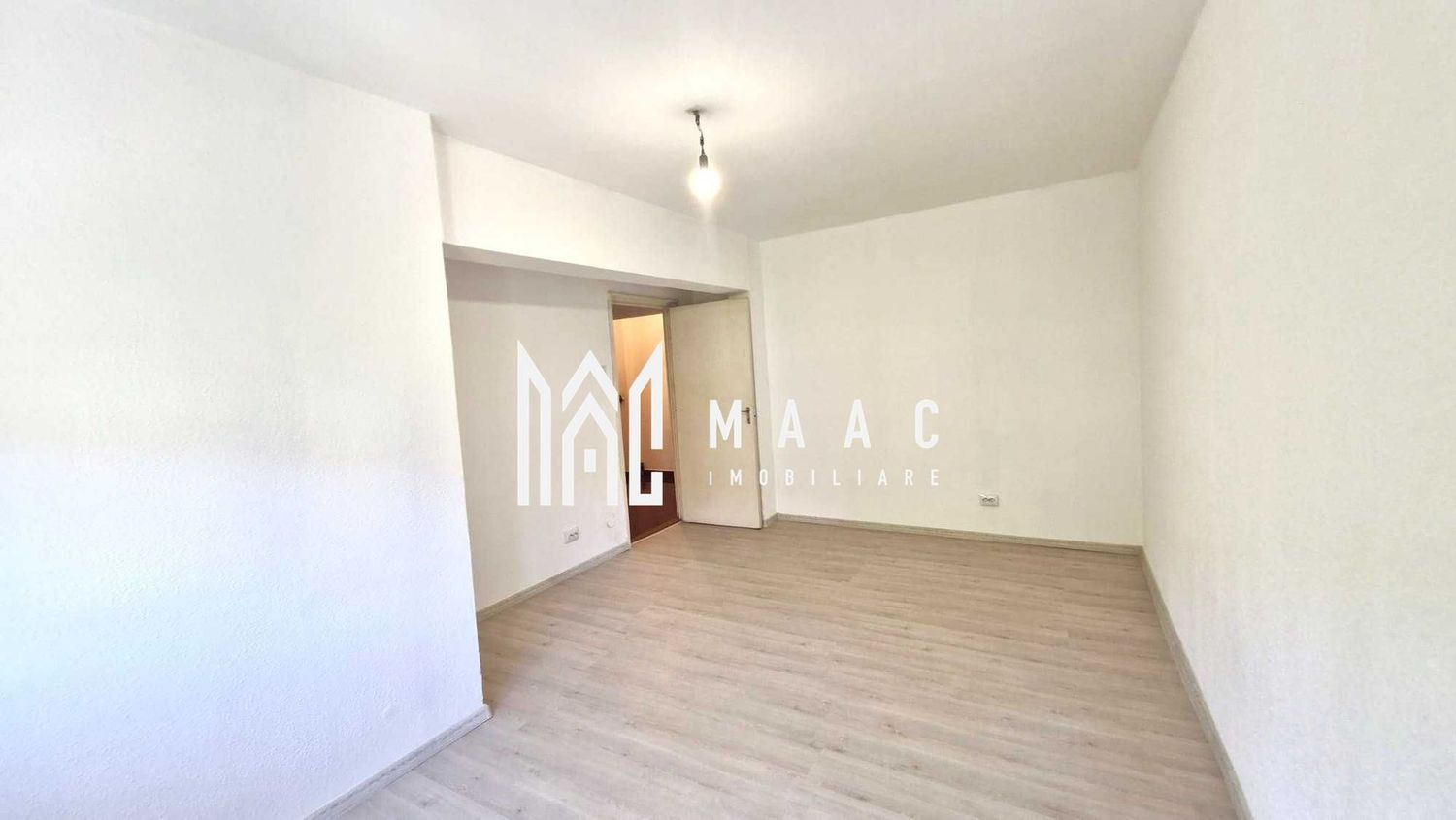 Apartament de vanzare Sibiu 2 camere decomandat | Hipodrom 4 | 51 mp, etaj 2