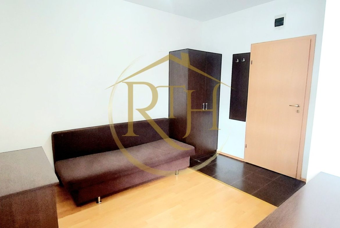 Oferim spre inchiriere garsoniera, situata in zona Soarelui, Parcare si balcon