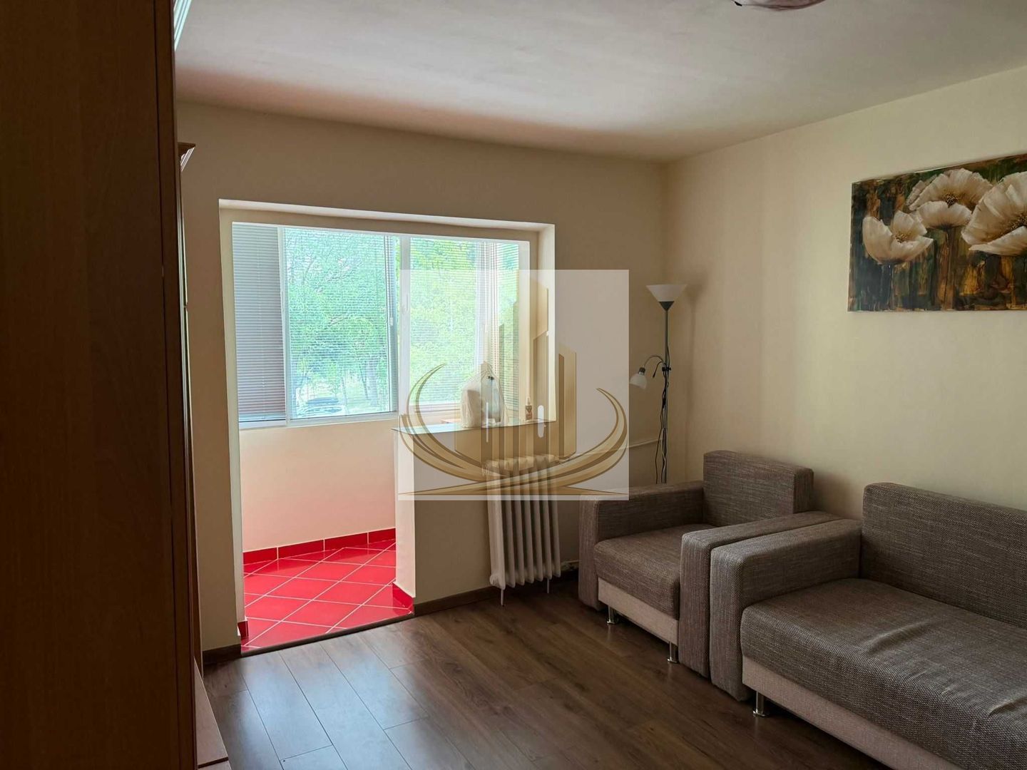 Ap 2 Cam | Etaj 1 | Renovat | Zona Complex -Sala Olimpia | Investitie
